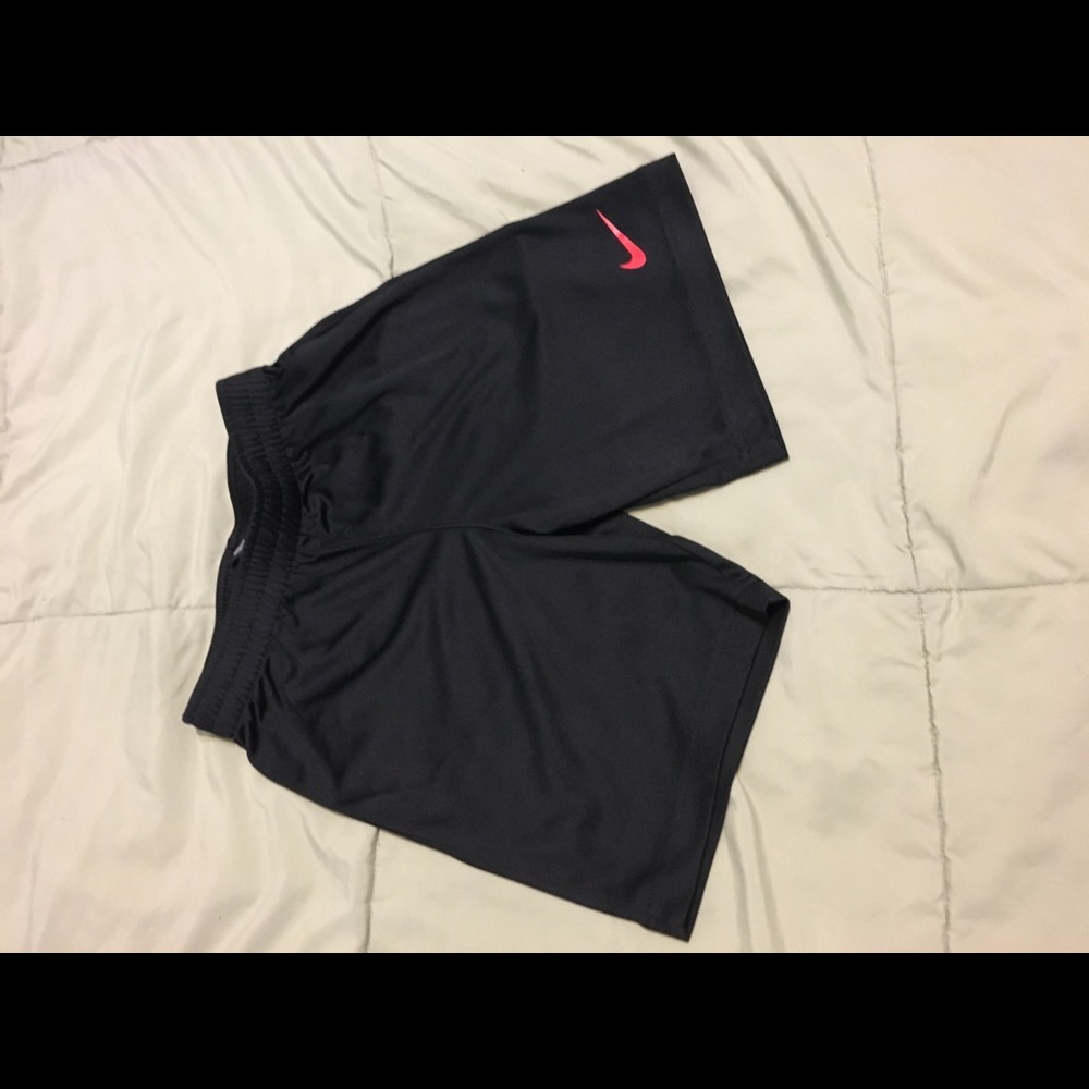 Blk boys drifit shorts